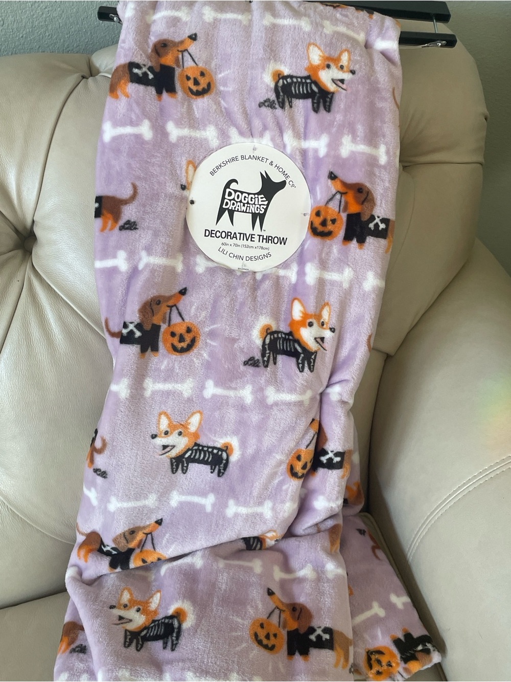Lili Chin Designs dachshund, corgi halloween throw